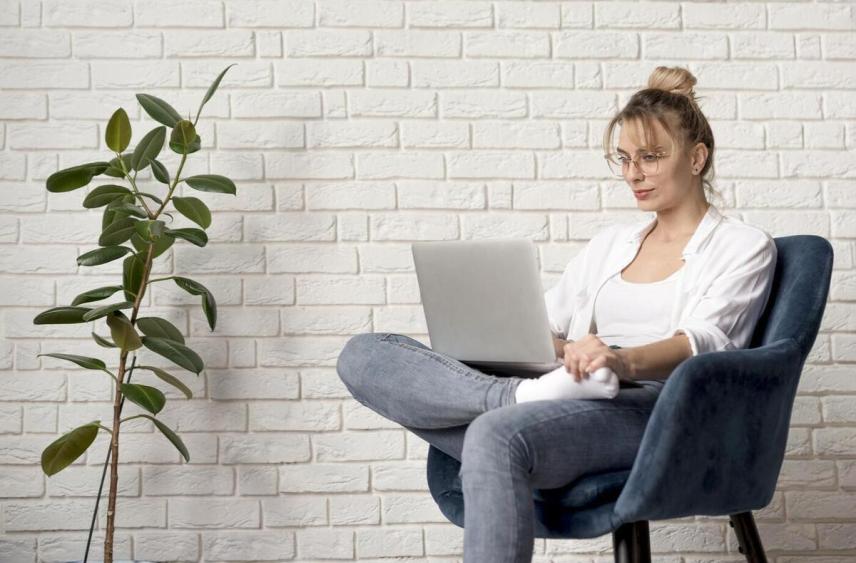 Пензенцев предупредили о рисках для ЖКТ при сидячей работе