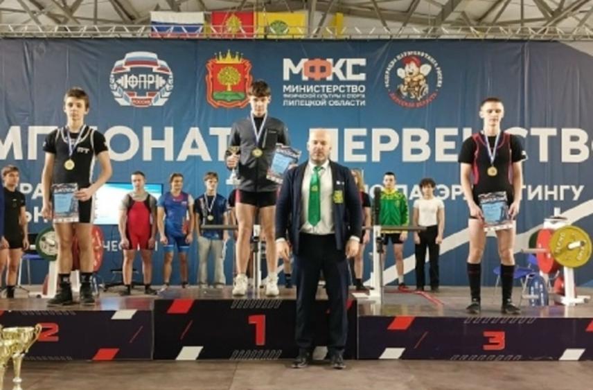 Костромские юниоры привезди медали с первенства по пауэрлифтингу