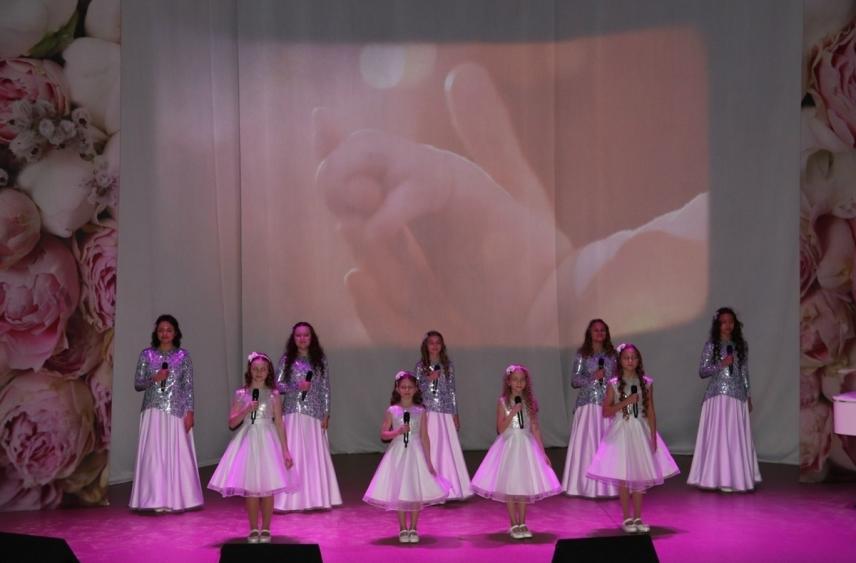 Праздничный концерт ко Дню матери, состоялся в Северодвинске