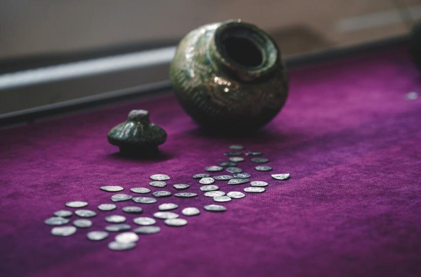 Историю денег приглашает узнать Псковский музей-заповедник