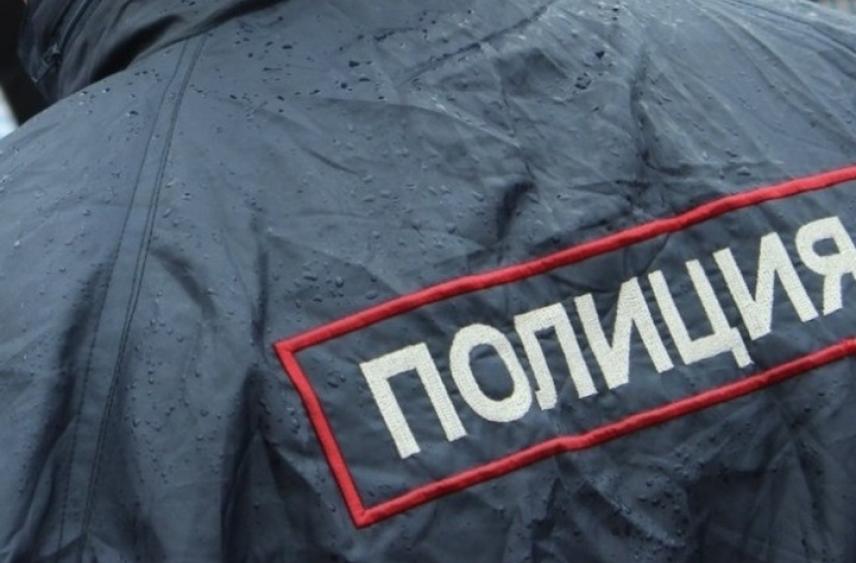 Полиция: в Сочи задержана женщина за кражу телефона и кошелька у бывших коллег
