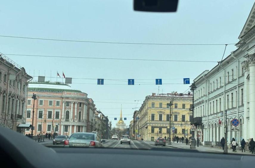 Невскому проспекту снова светит обновление дорожного покрытия и тротуаров