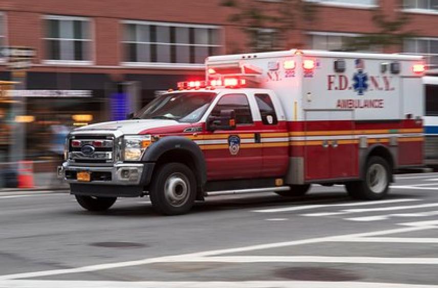 В США из-за снегопада столкнулись 45 автомобилей