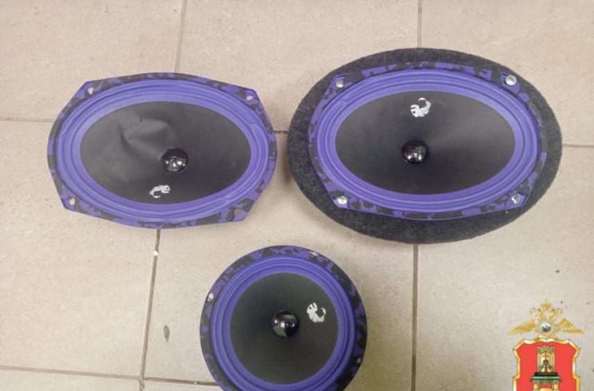 В Тверской области выяснили, кто украл автозвук у студента