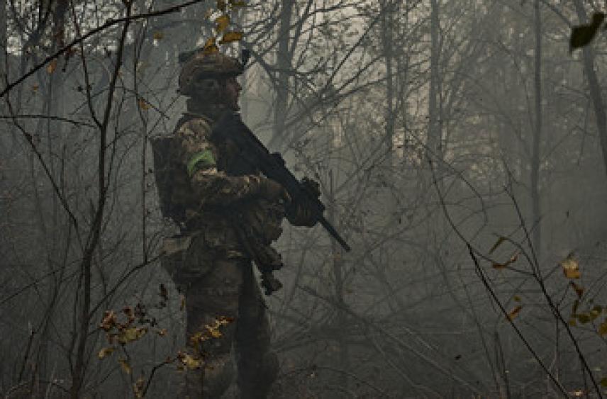 Mash: ВСУ стягивают в Сумскую область ударную группу из 10 тысяч солдат