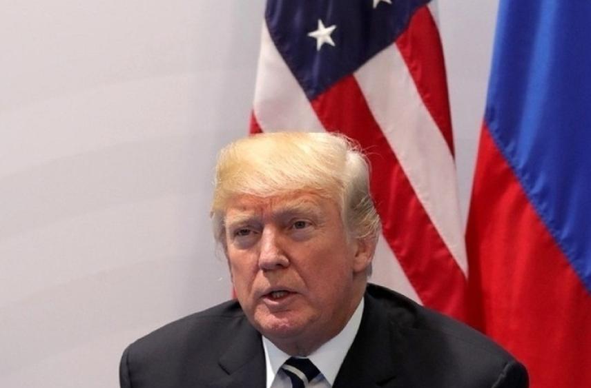 Истребитель перехватил самолет близ резиденции Трампа