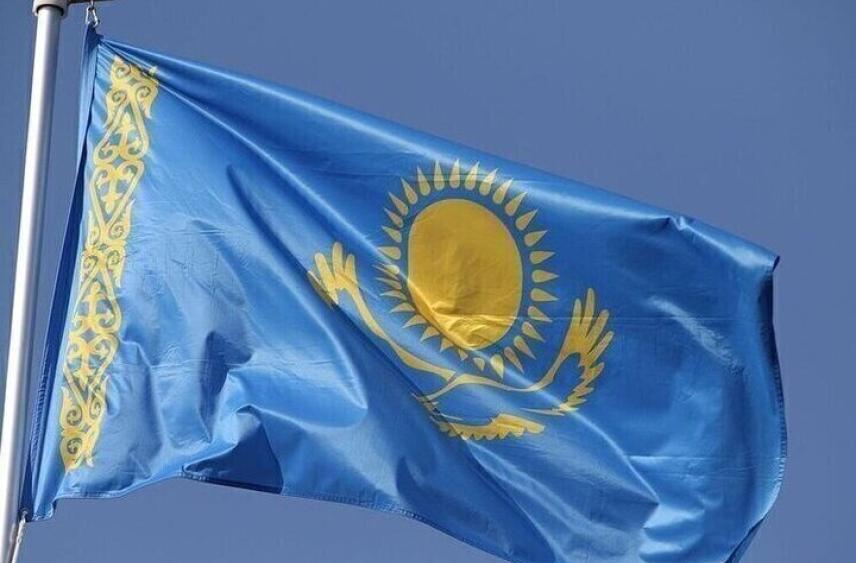 Астана и Алматы засветились оранжевым в поддержку кампании против насилия