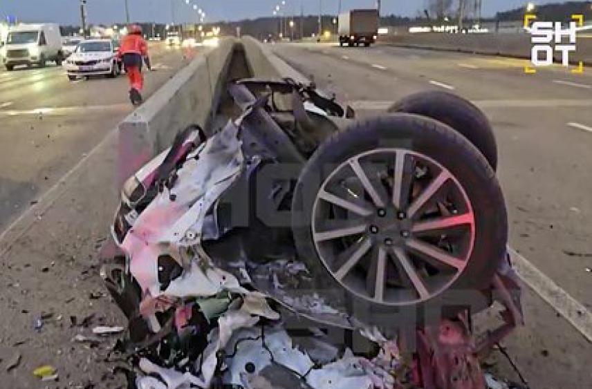 В Москве пьяная автомобилистка устроила жесткое ДТП во время погони от полиции