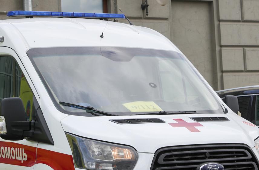 Дрон ВСУ прицельно ударил по машине, погибли люди