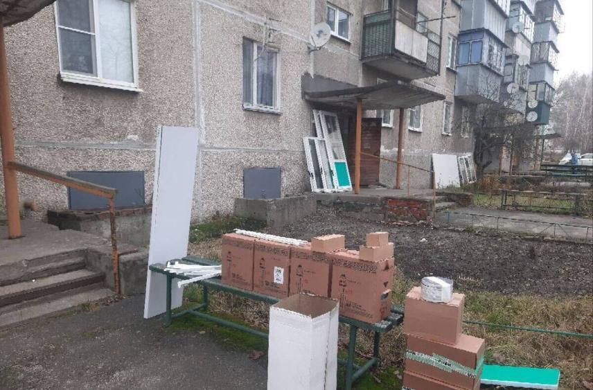 Во Льгове восстанавливают пострадавшие от атаки ВСУ дома