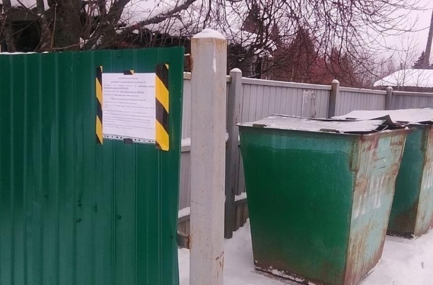 На контейнерных площадках Ленского района появились памятки