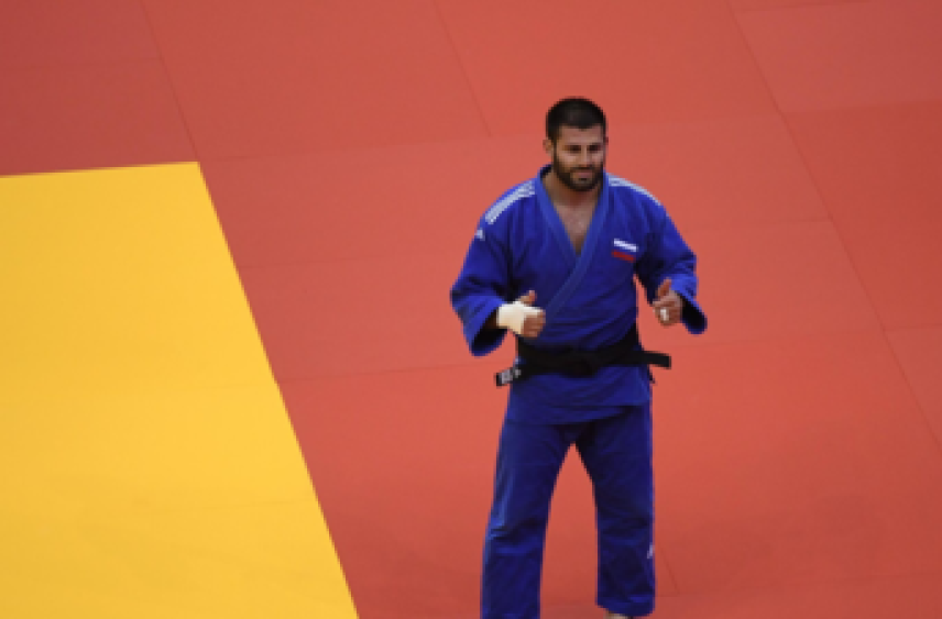 Адамян был горд снова петь гимн России на международных соревнованиях