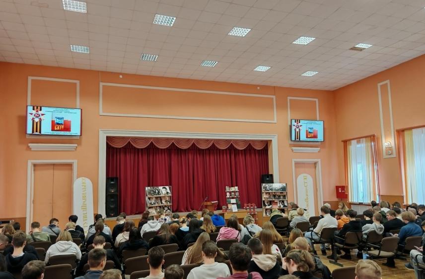 В Смоленске прошла презентация книги «Товарищ Батя»