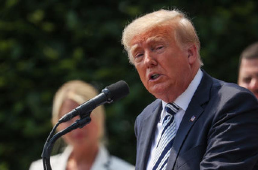 Трамп назвал коррупционный скандал на Украине «сложной проблемой»