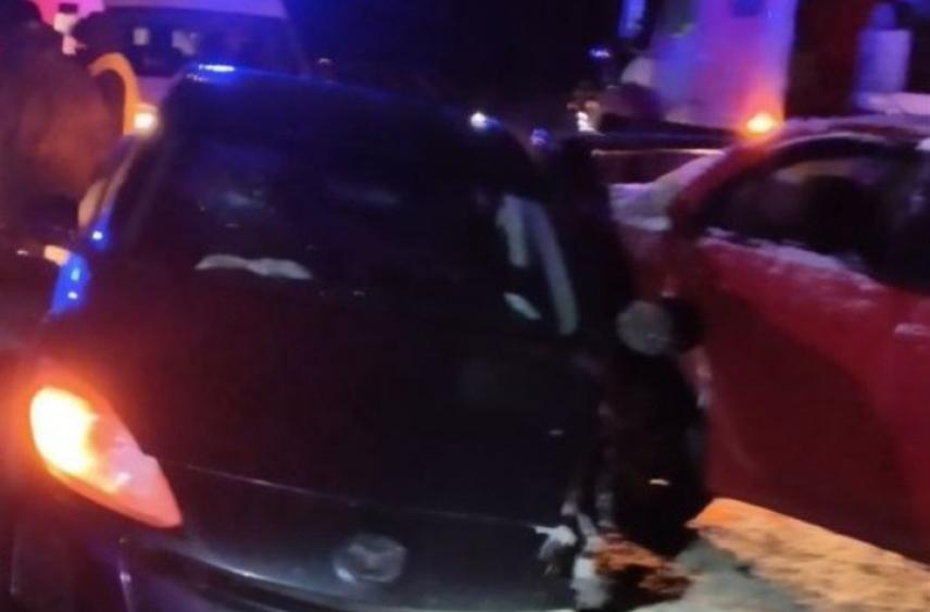 В массовом ДТП в Кольском округе пострадал человек