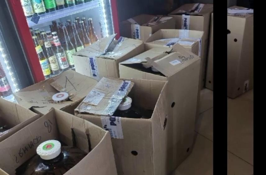 В Калуге накрыли точку с 1000 литрами контрафактного алкоголя