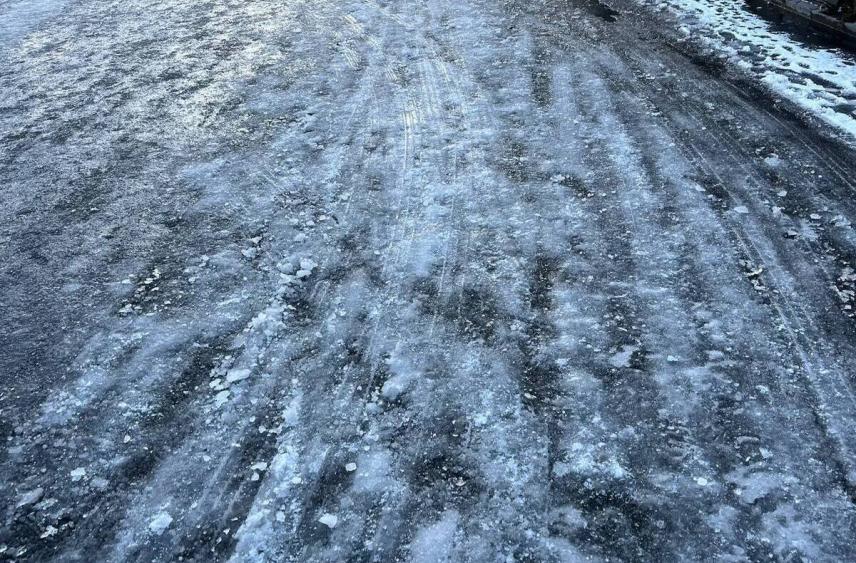 Жителям Калининграда не хватило дворников