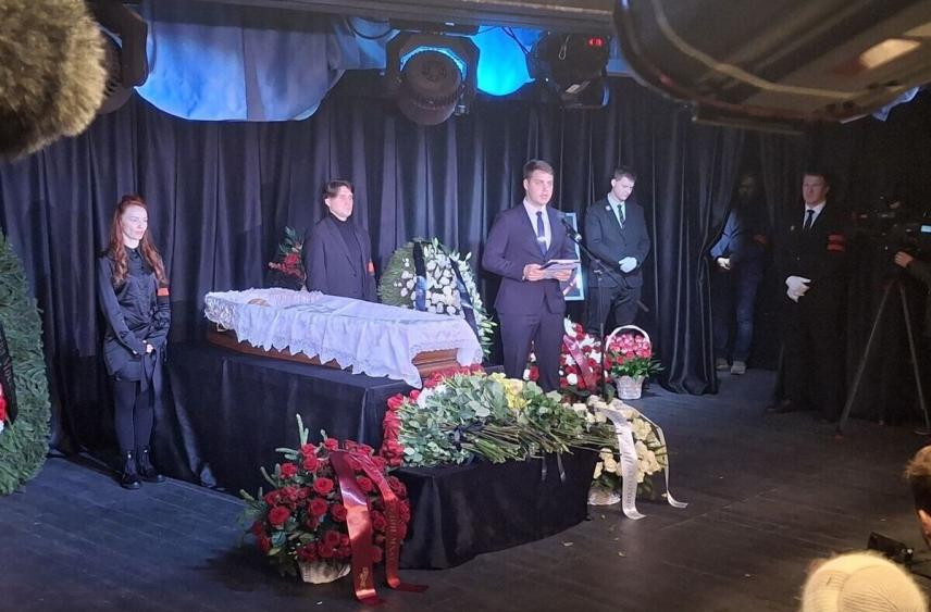 В Театре Шиловского проходит гражданская панихида по Всеволоду Шиловскому