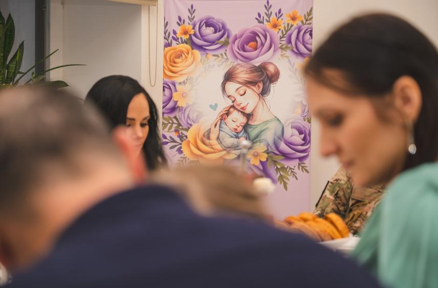 Губернатор Чибис поблагодарил матерей военнослужащих за «надежный тыл»