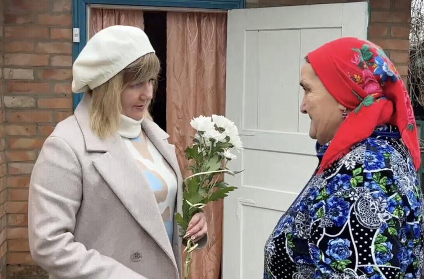 Творческий вечер ко Дню матери объединил жителей Черниговки