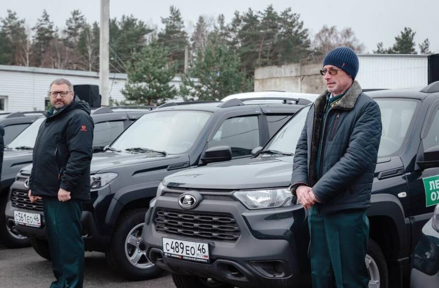 Курские лесничества пополнили семь новых автомобилей